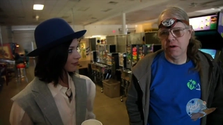 业余少女在继父面前给她的继兄弟口交
