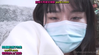 和小麦肤色金发美女来场亲密火热性爱后射在嘴里