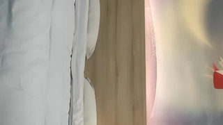 HEZ-577 美人奥様に街角アタオカ調査！2 高収入の男or高チ○ポの男 好きなのはどっち？？戸惑う奥様にデカ