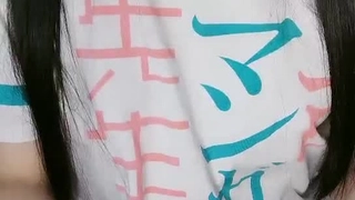 把你的鸡巴慢慢塞进我的小穴，我会按摩揉搓榨干你蛋蛋里的精液让你射进来