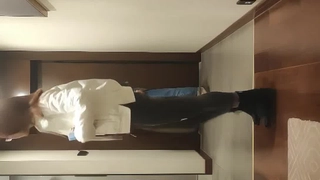 含羞草推荐： princessdolly 风俗女郎扮演小女警各种诱惑男友